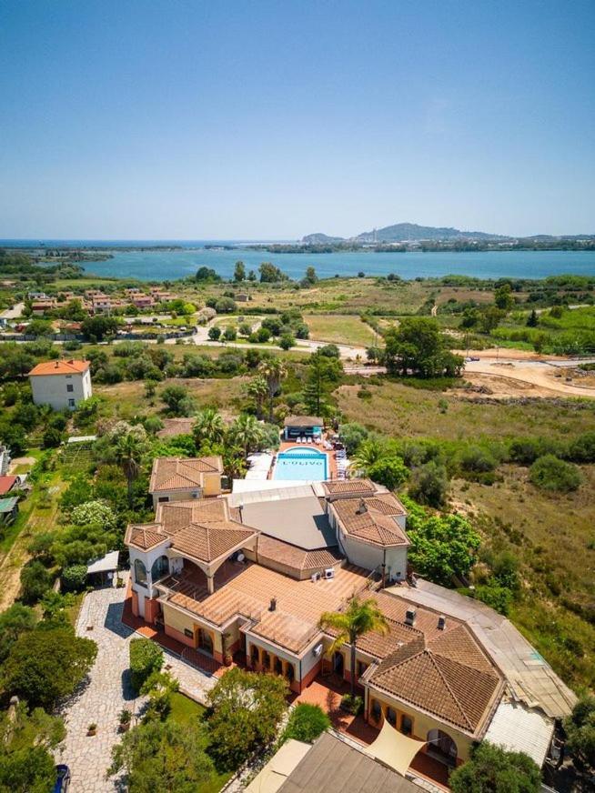 Hotel L'Ulivo Girasole Luaran gambar